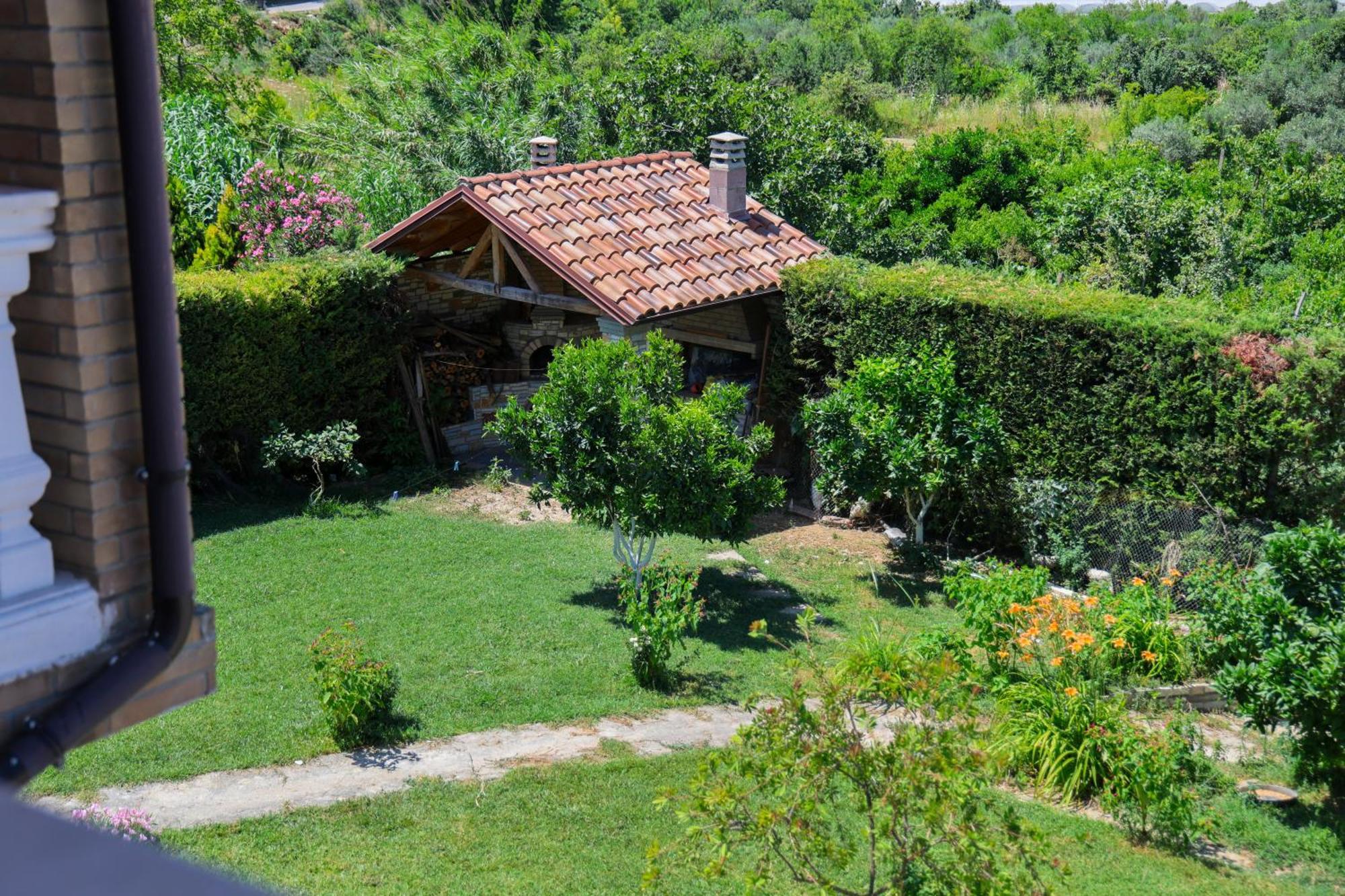 Villa Lejzo - Swimming Pool Berat Exterior foto